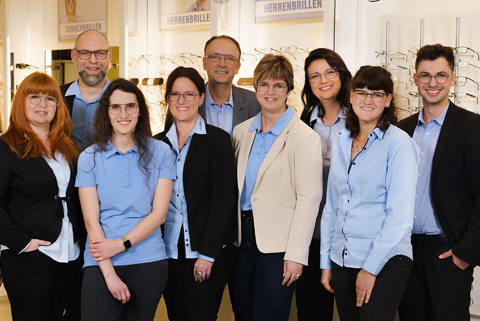 Schier Optik - Brillen - Kontaktlinsen - Hörgeräte- Team Saalstrasse